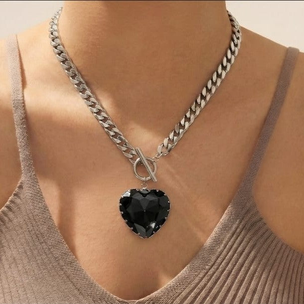 Heart Necklace Onyx